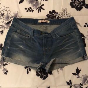Woman’s Denim Short Shorts//Faded and Frayed